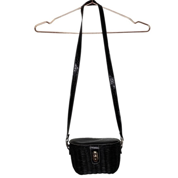 Sun n Sand Wicker Bag - Picture 3 of 6